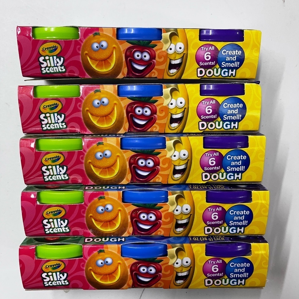 NEW Crayola Silly Scents Dough 2+ Green/Blue/Purple - Picture 2 of 7